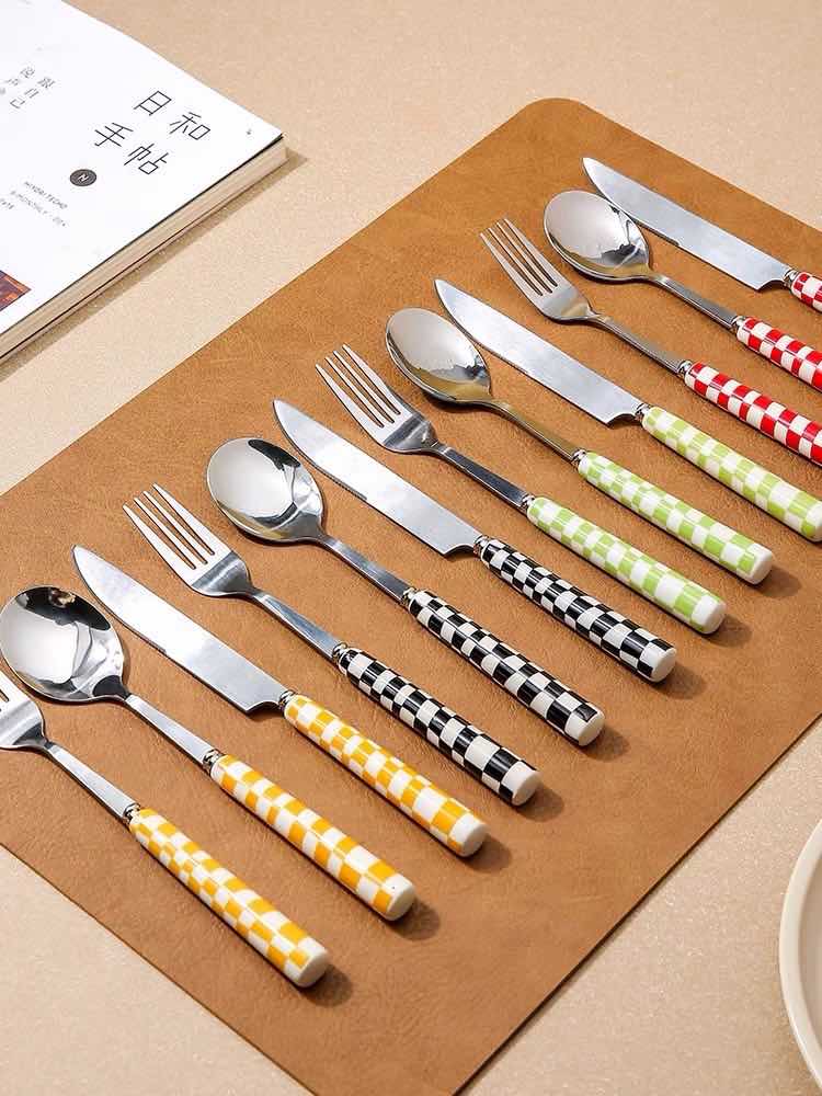 6 Piece Checkered Flatware Set